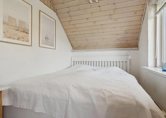 Jolanta - 20m From The Sea By Interhome Feriehus Malling